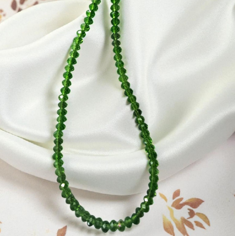 SWAROVSKI BEAD 16"CHOKER ACCENT CHIC CASUAL TO DRESS  UNIQUE BOUTIQUE DESIGNER